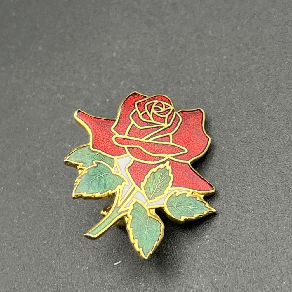 Red Rose Flower Lapel Hat Pin B8